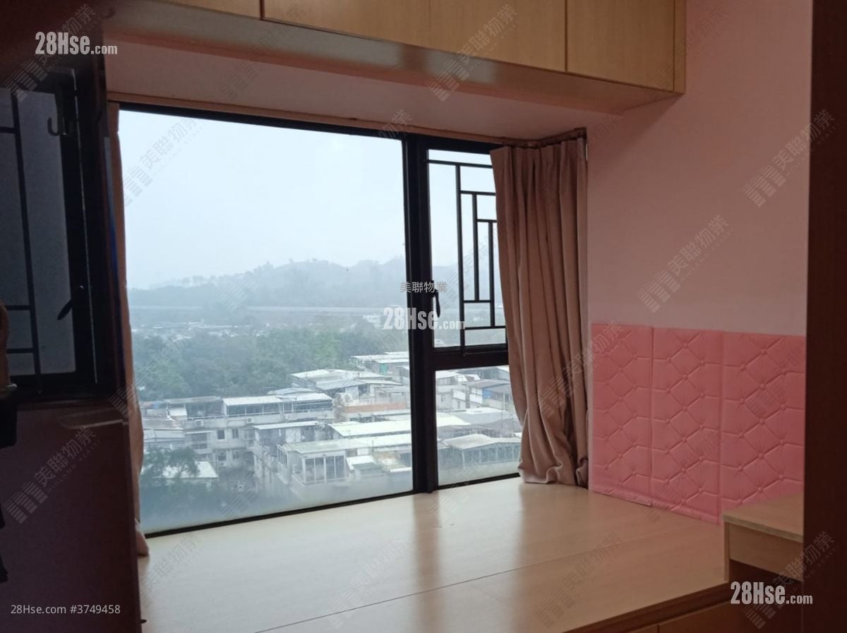 Villa By The Park Sell 2 Bedrooms , 1 Bathroom 428 ft²