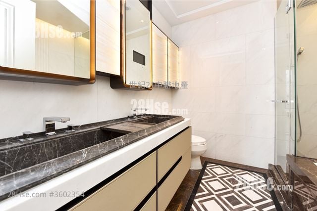 敦皓 售盘 3 房 , 3 浴室 1,591 平方尺