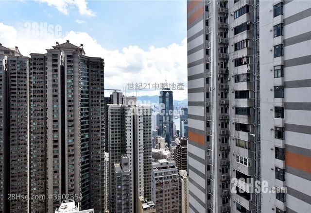 敦皓 售盘 3 房 , 3 浴室 1,591 平方尺