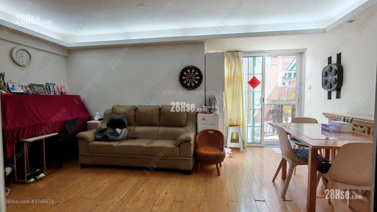 又一居 售盘 3 房 559 平方尺