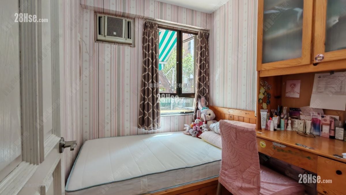 又一居 售盘 3 房 559 平方尺