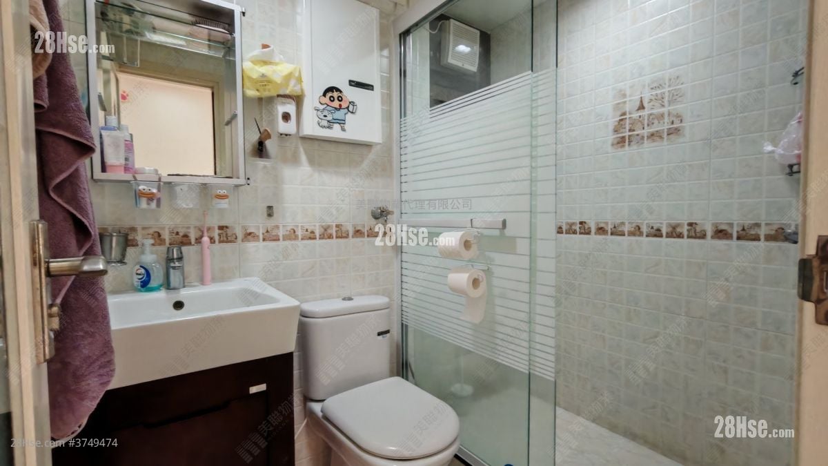 又一居 售盘 3 房 559 平方尺