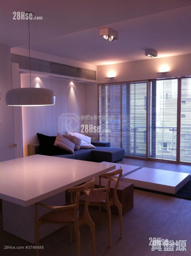 懿峯 售盘 4 房 , 3 浴室 1,406 平方尺