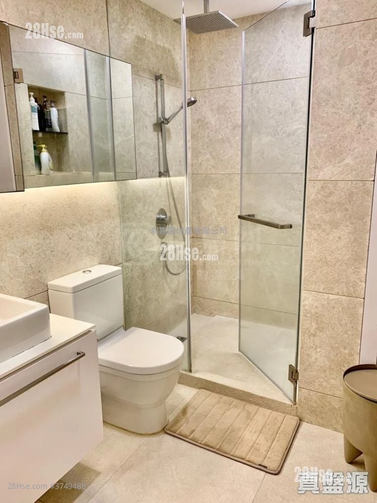 懿峯 售盘 4 房 , 3 浴室 1,406 平方尺