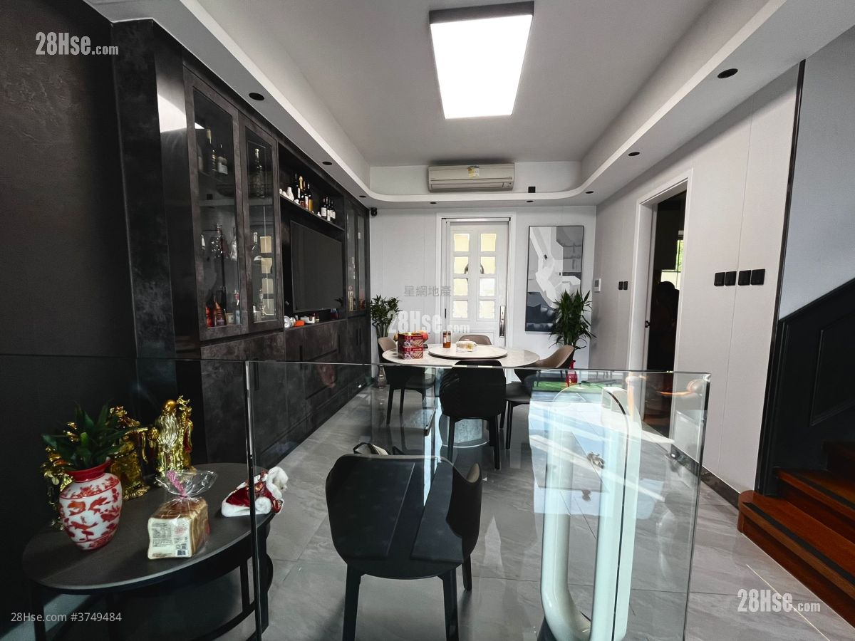 比華利山別墅 售盤 5+ 房 , 3 浴室 2,115 平方呎