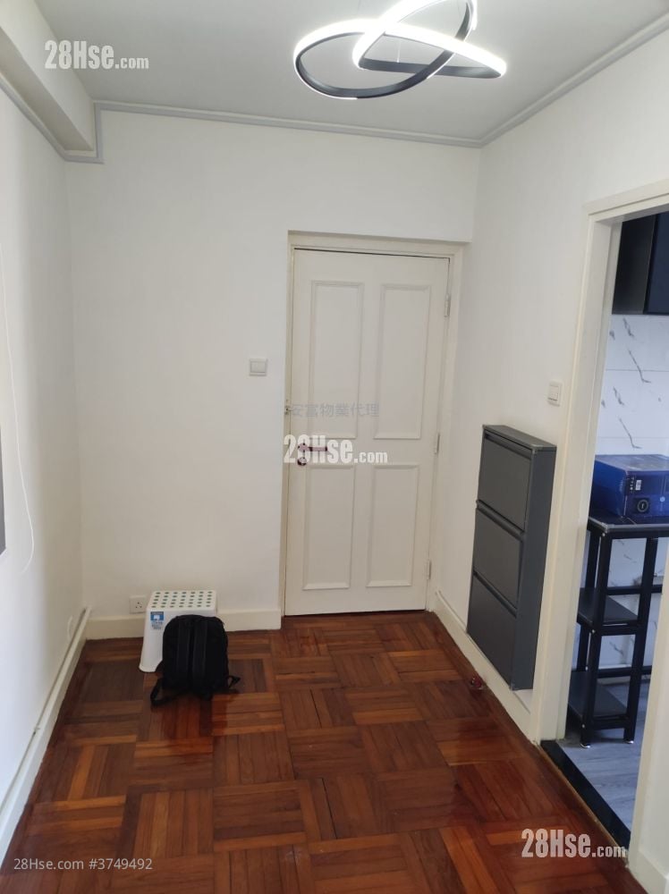 翠屏花園 租盤 1 房 269 平方呎