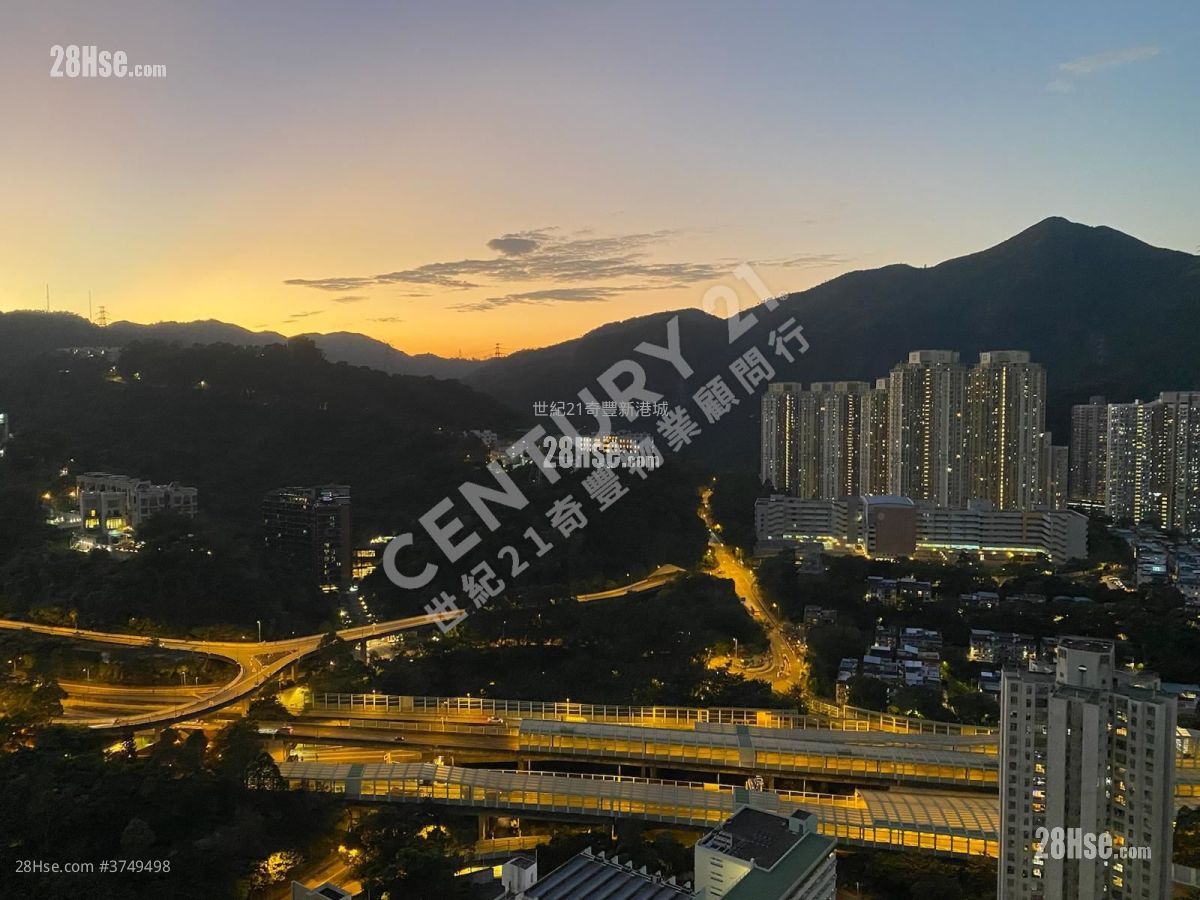 Festival City Sell 3 Bedrooms , 2 Bathrooms 688 ft²