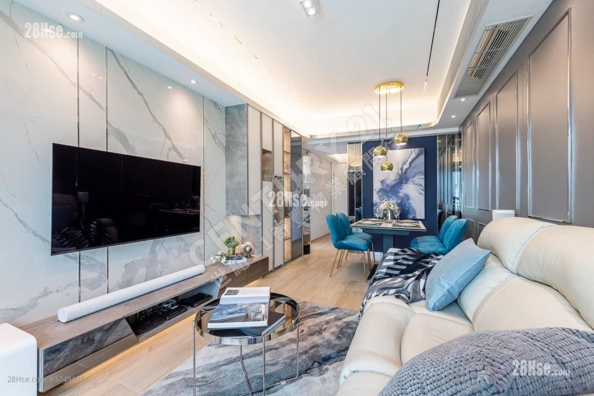 Festival City Sell 3 Bedrooms , 2 Bathrooms 688 ft²