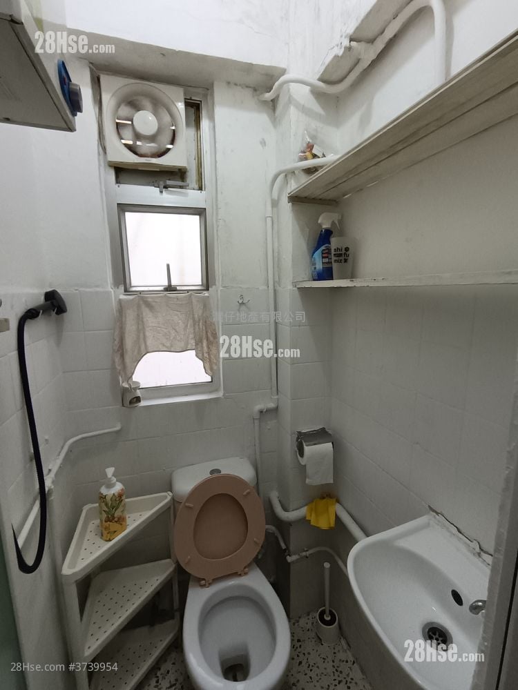 Lockhart Road Sell 1 Bedroom , 1 Bathroom 226 ft²