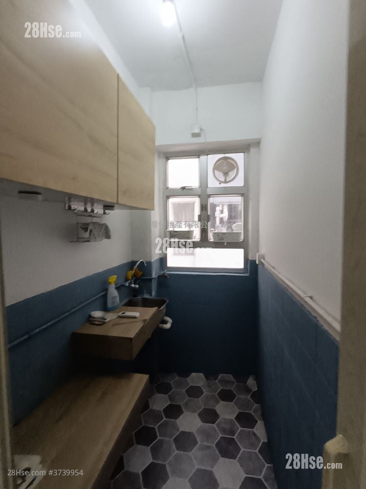 Lockhart Road Sell 1 Bedroom , 1 Bathroom 226 ft²