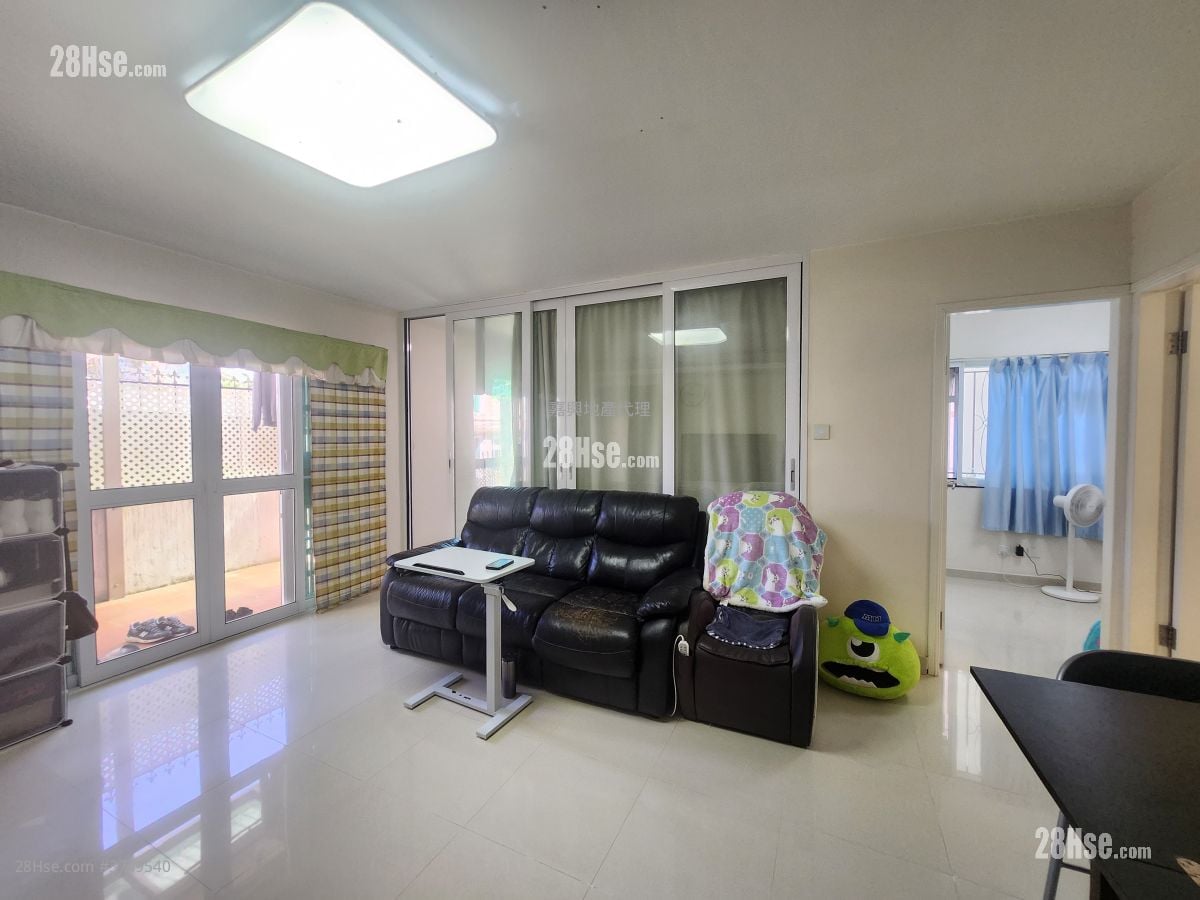 村屋 售盘 2 房 , 1 浴室