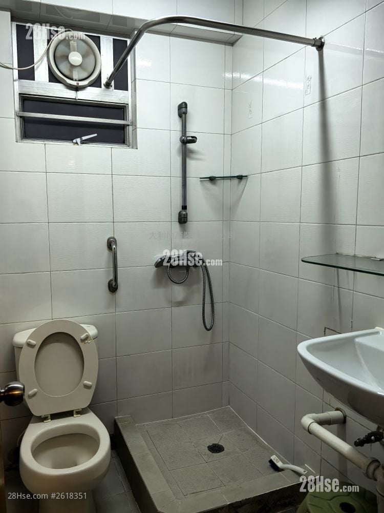 豐盛大廈 租盤 2 房 , 1 浴室 380 平方呎