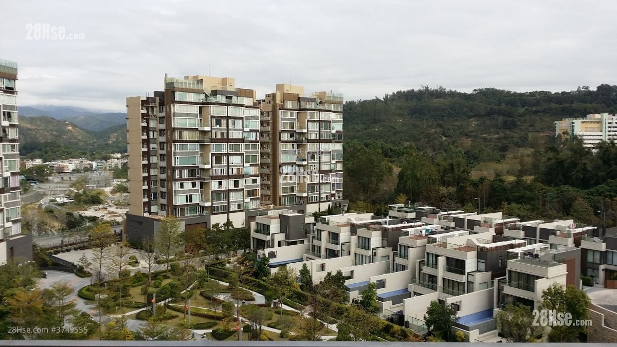 Avignon Sell 3 Bedrooms , 2 Bathrooms 698 ft²