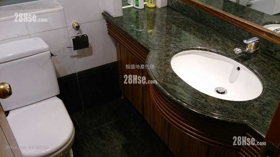 Tung Chung Crescent Sell 2 Bedrooms , 1 Bathroom 547 ft²