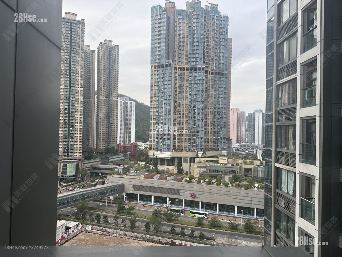 天晋 售盘 2 房 , 1 浴室 550 平方尺