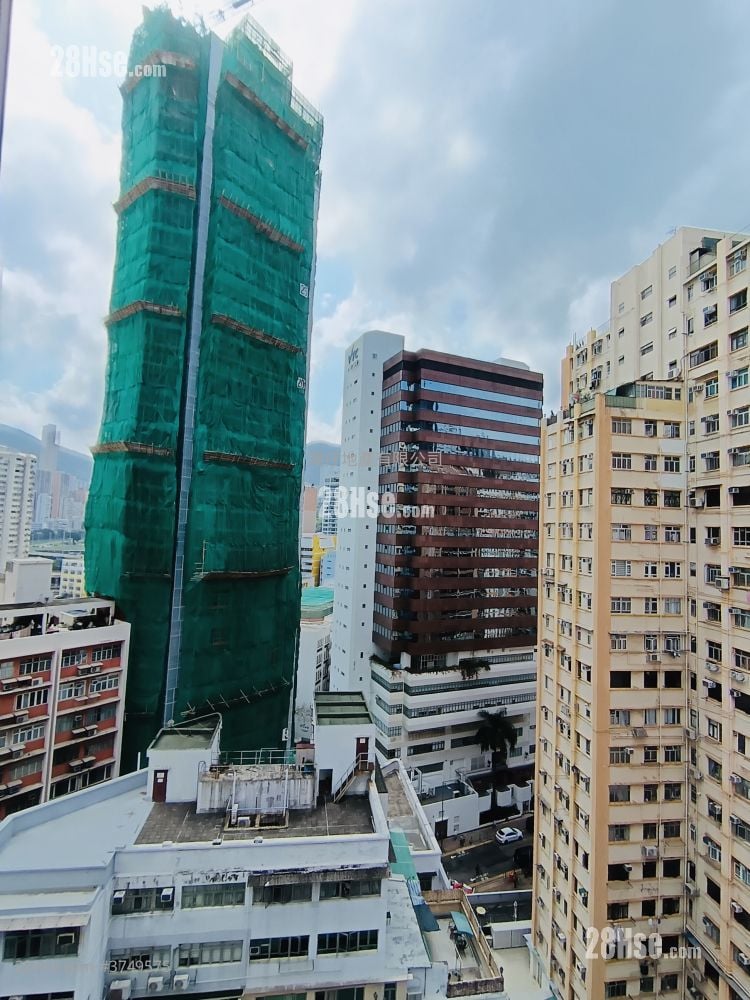 Kwong Sang Hong Building Rental 2 Bedrooms , 1 Bathroom 490 ft²