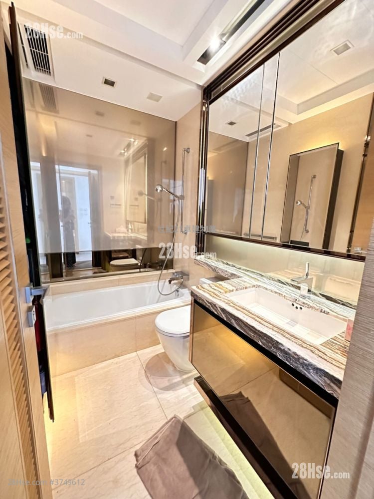 天玺 租盘 4 房 , 2 浴室 1,443 平方尺