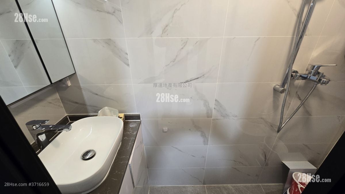 村屋 租盘 1 房 , 1 浴室 350 平方尺