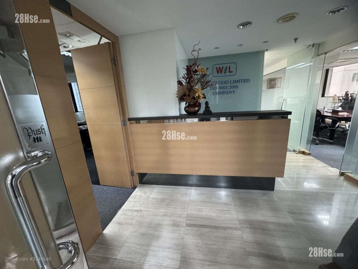 Seaview Plaza Rental 4 Bedrooms , 2 Toilets