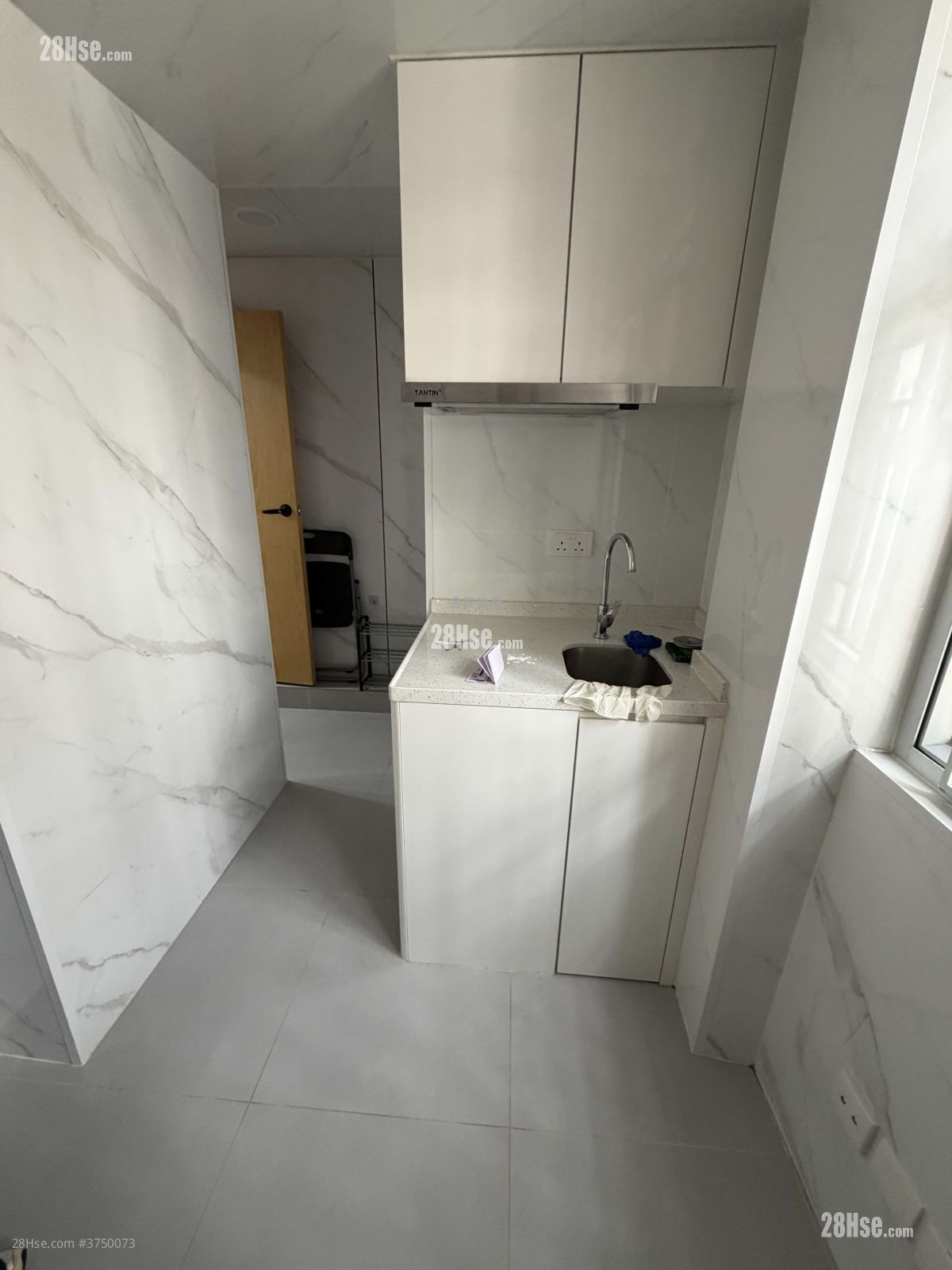 安泰大廈 租盤 開放式間隔 , 1 浴室 120 平方呎