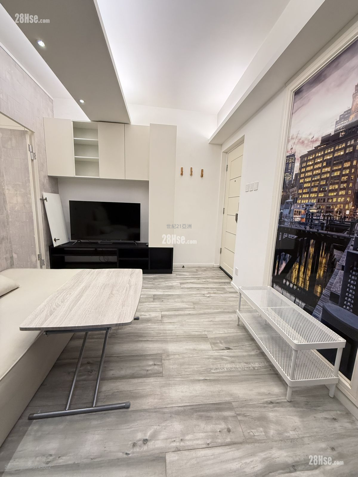 東亞大樓 租盤 1 房 , 1 浴室 318 平方呎