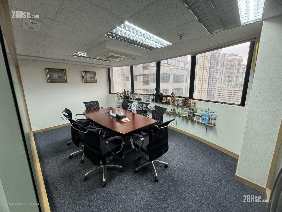 Seaview Plaza Sell 4 Bedrooms , 2 Toilets