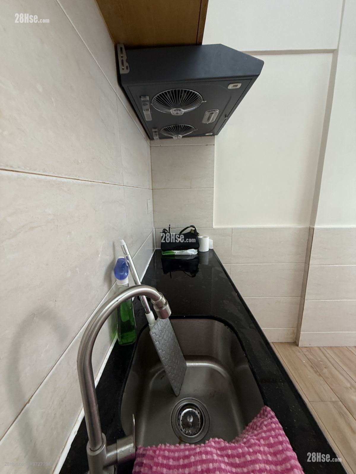 唐樓 租盤 1 房 , 1 浴室 160 平方呎