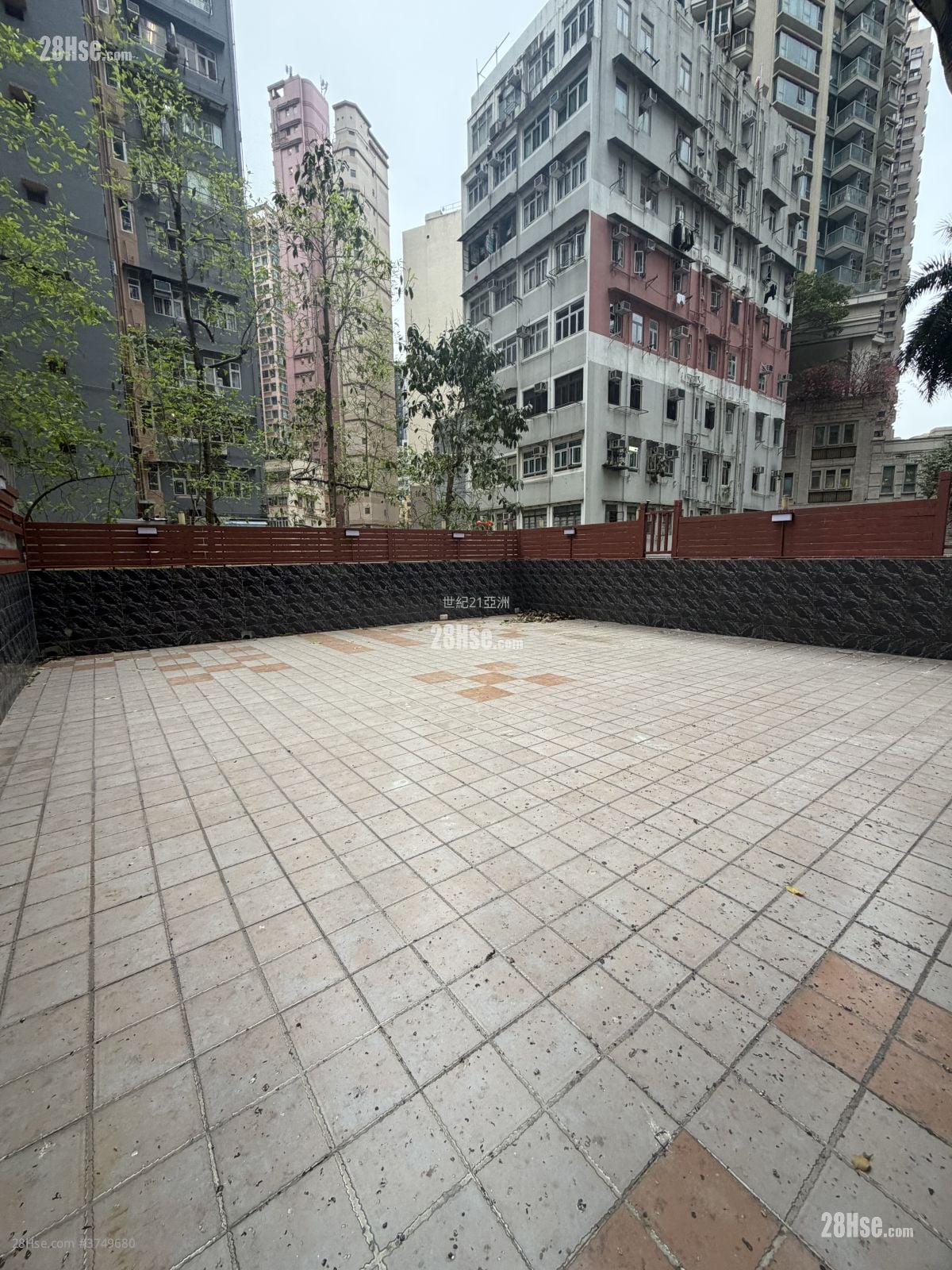 New Spring Garden Mansion Sell 1 Bedroom , 1 Bathroom 297 ft²