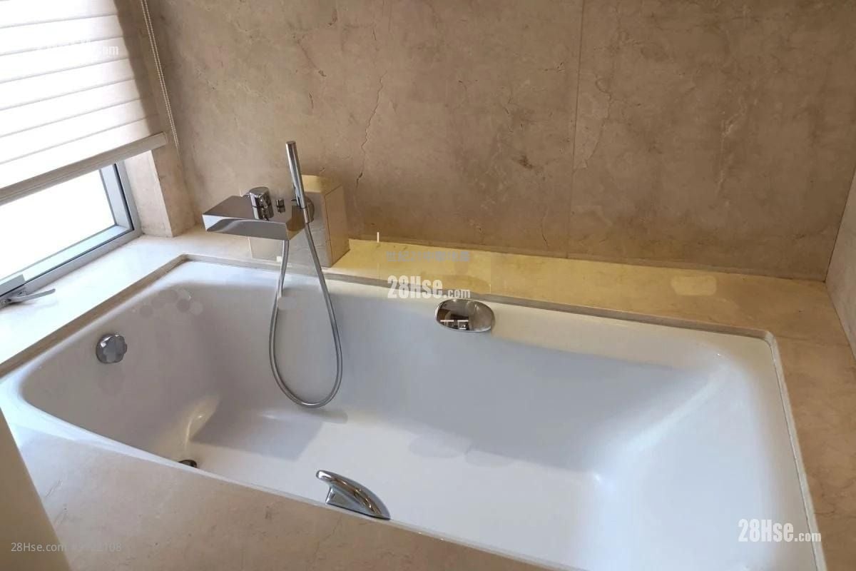 恒翠园 租盘 1 房 , 3 浴室