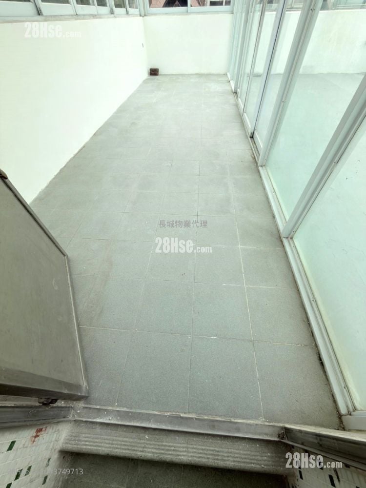 大埔村屋 售盘 3 房 , 2 浴室