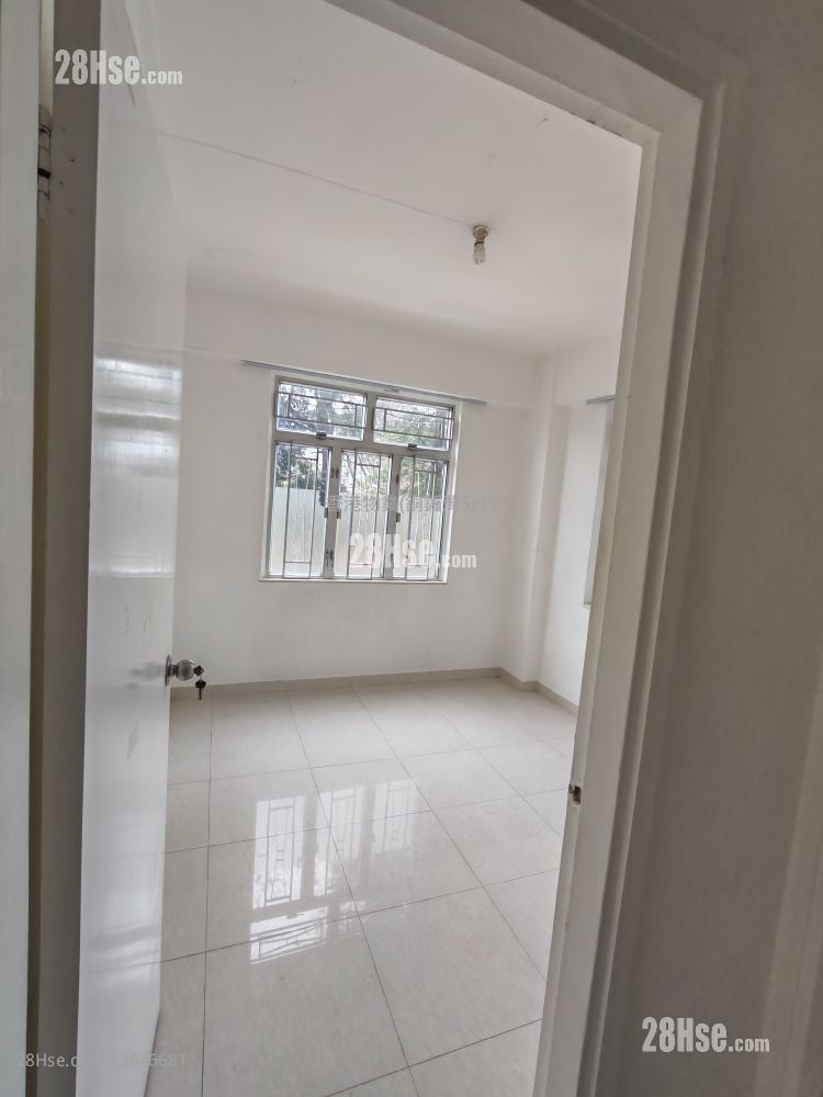 海倫大廈 租盤 3 房 , 2 浴室 932 平方呎