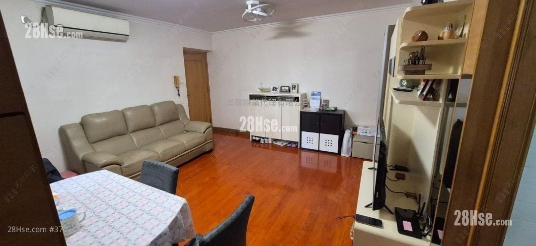 On Ning Garden Sell 3 Bedrooms , 1 Bathroom 538 ft²