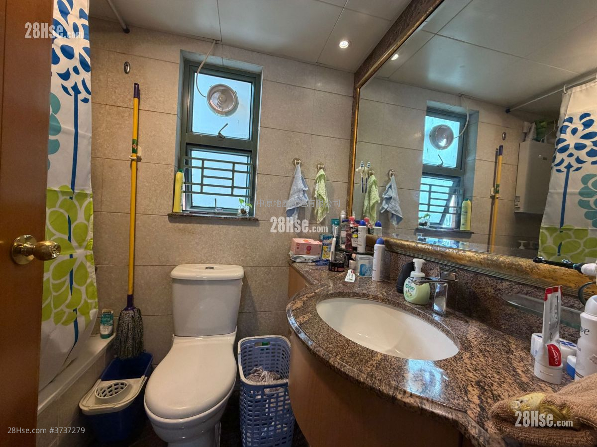 柏景灣 售盤 4 房 , 1 浴室 744 平方呎