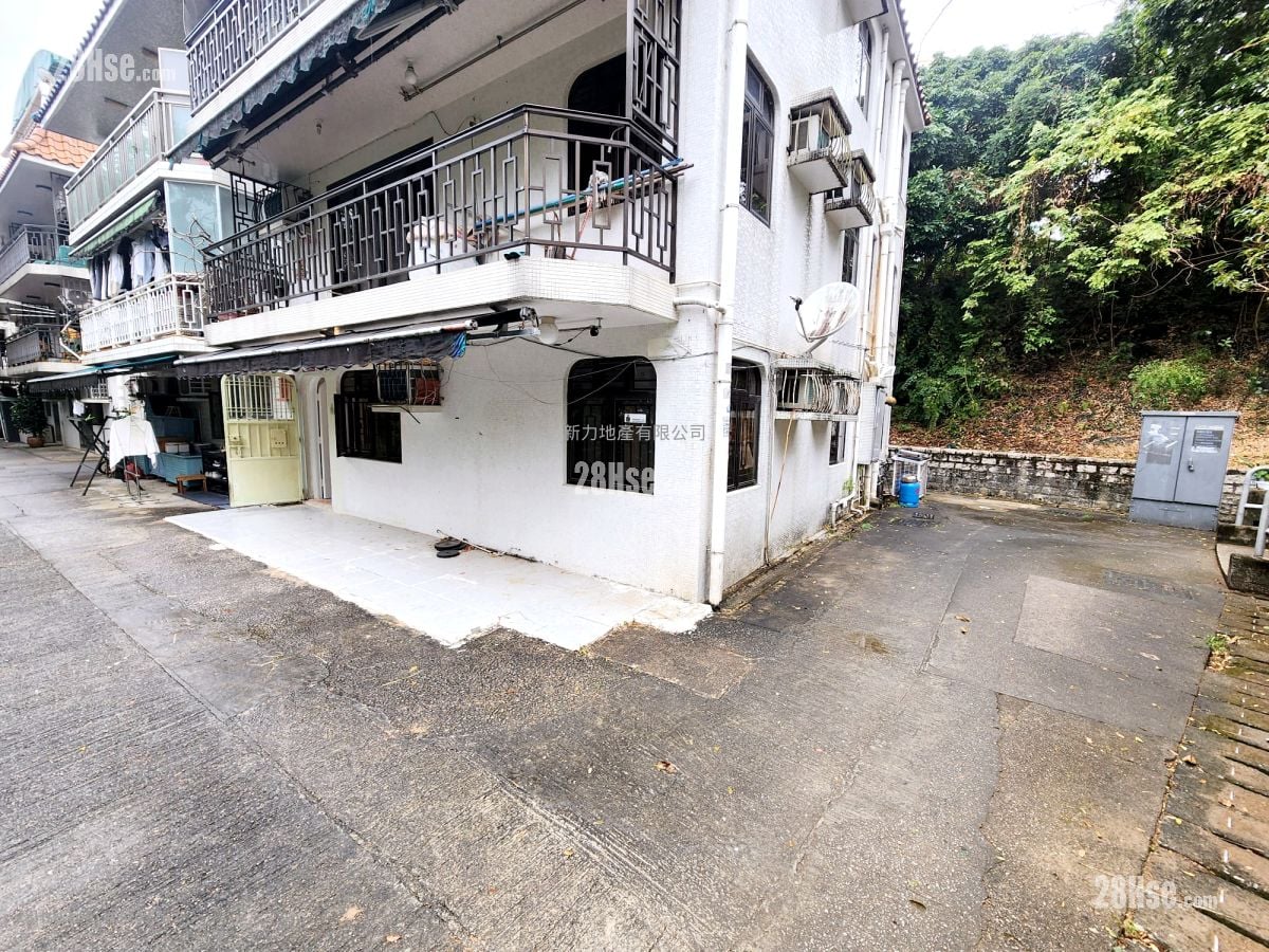 Tai Wai New Village Sell 3 Bedrooms , 1 Bathroom