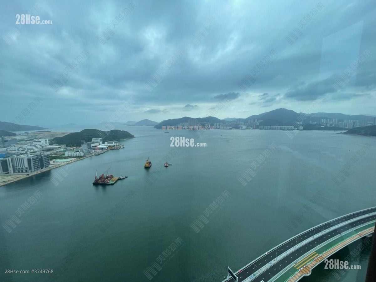 LP10 售盘 4 房 , 3 浴室 1,204 平方尺