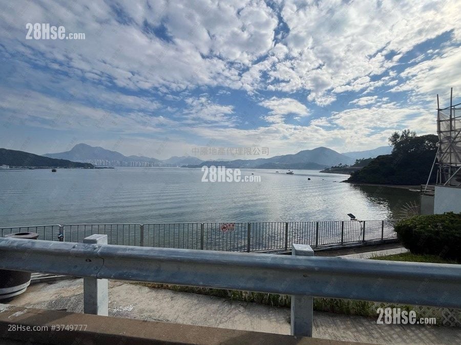 雅景花园 售盘 3 浴室 1,090 平方尺