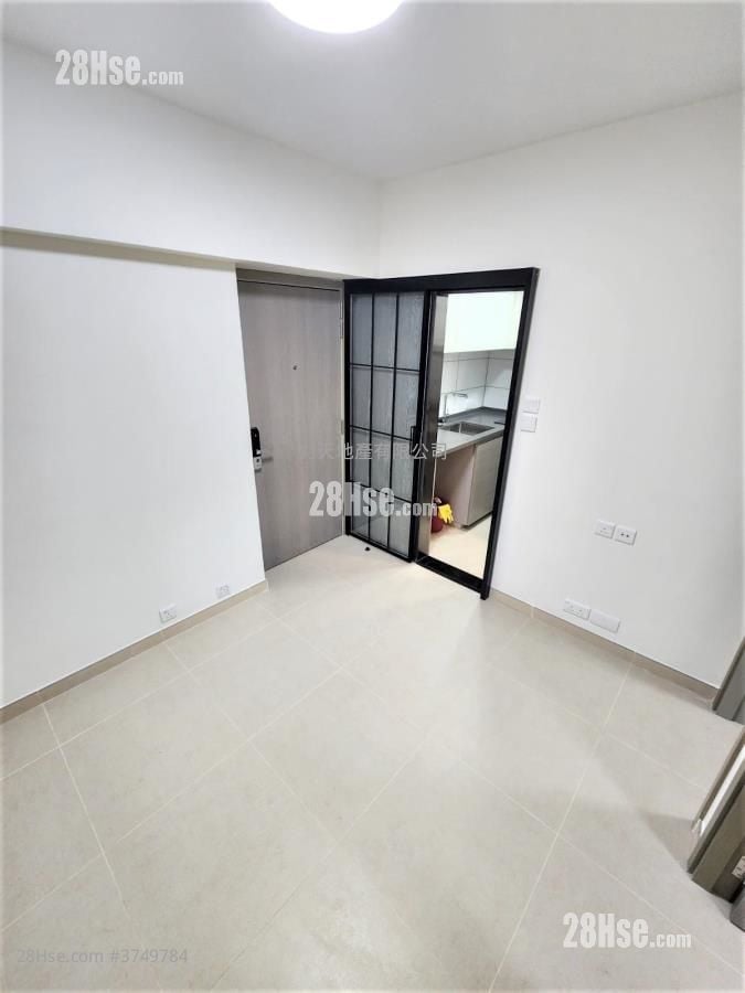 Garden Rivera Sell 2 Bedrooms , 1 Bathroom 242 ft²