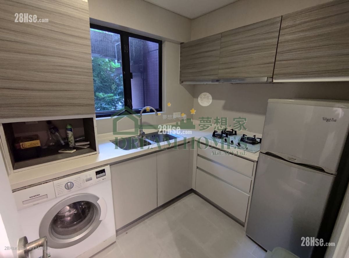 Primrose Court Sell 3 Bedrooms , 2 Bathrooms 659 ft²