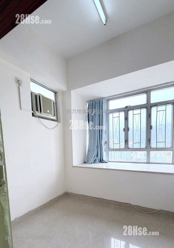 河畔花园 租盘 2 房 , 1 浴室 269 平方尺