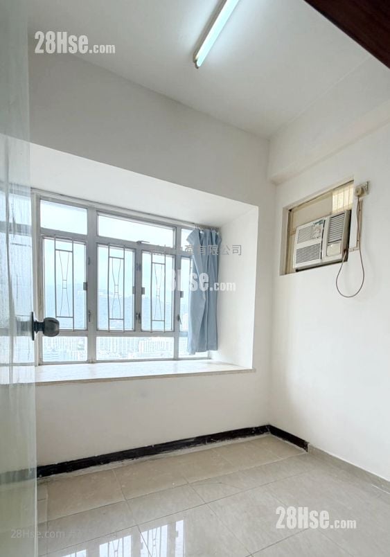 河畔花园 租盘 2 房 , 1 浴室 269 平方尺