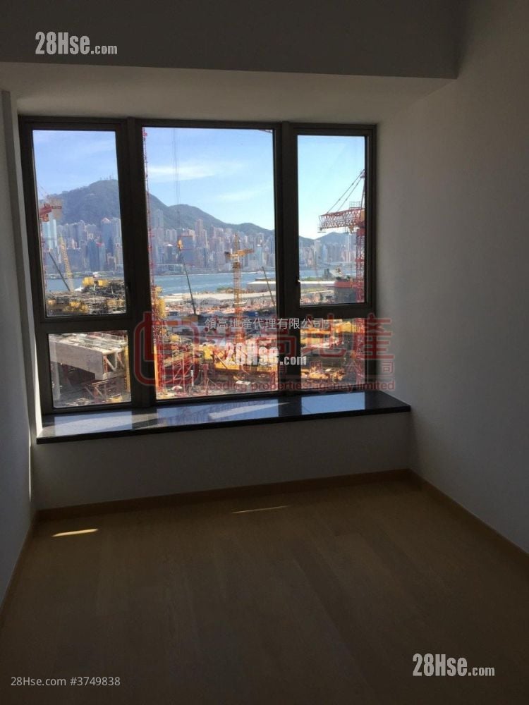 The Austin 售盘 4 房 , 3 浴室 1,358 平方尺