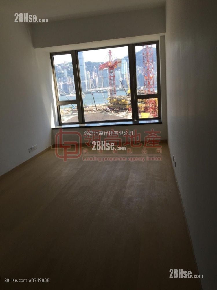 The Austin 售盘 4 房 , 3 浴室 1,358 平方尺