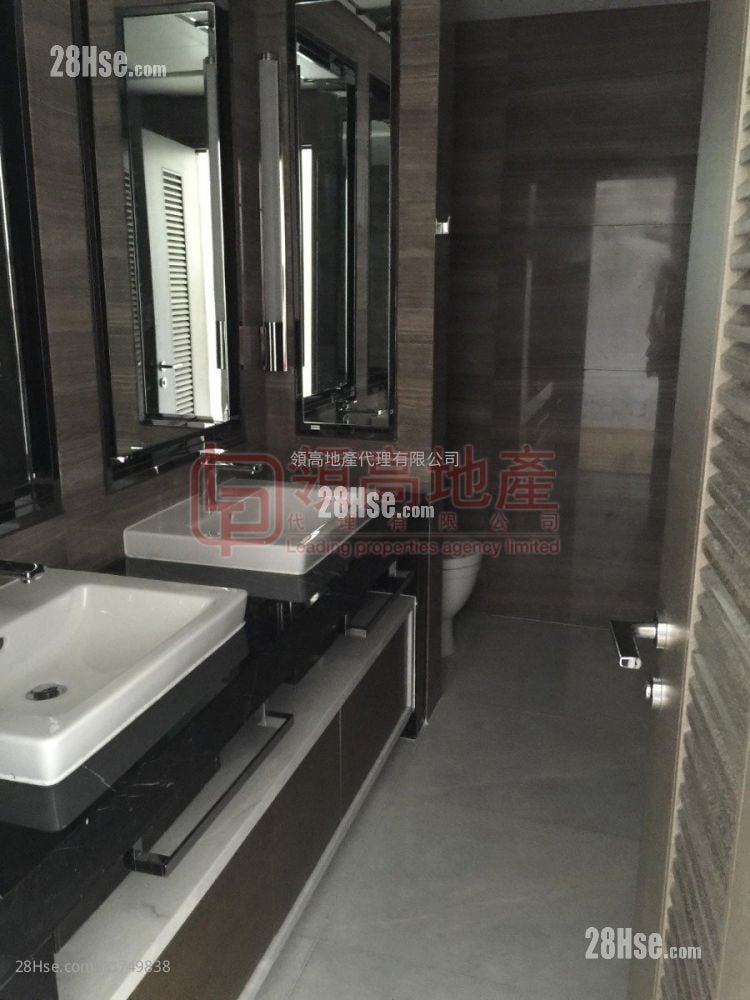 The Austin 售盘 4 房 , 3 浴室 1,358 平方尺