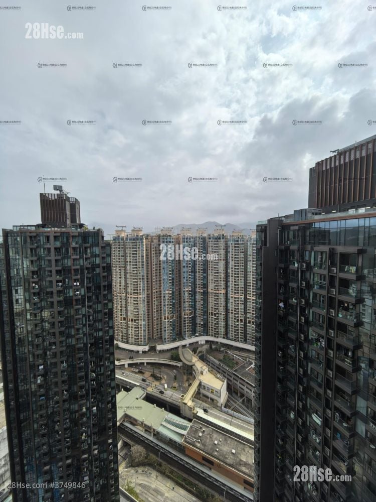 The Arles Sell 1 Bedroom , 1 Bathroom 346 ft²