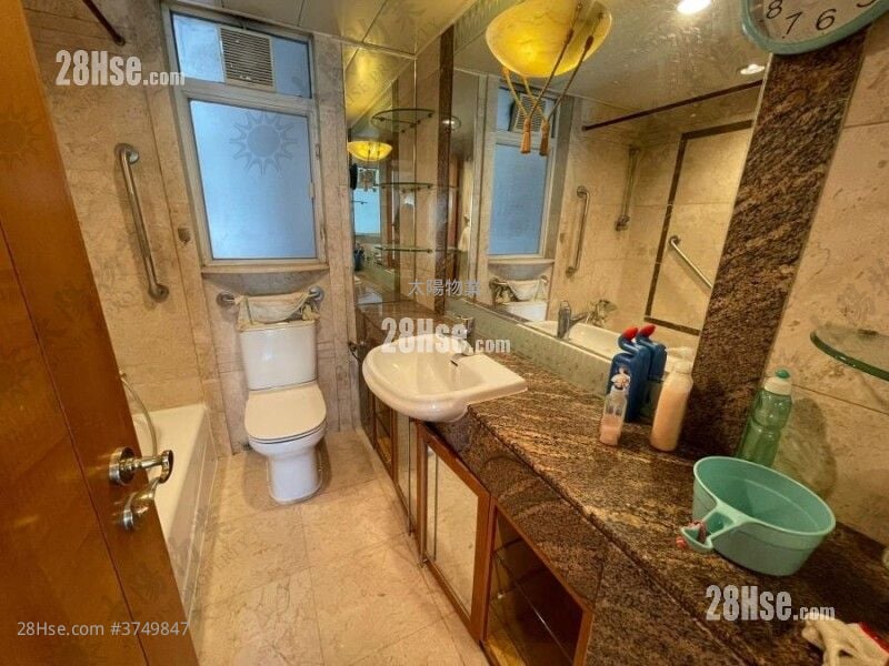 海逸豪园 售盘 3 房 1,115 平方尺