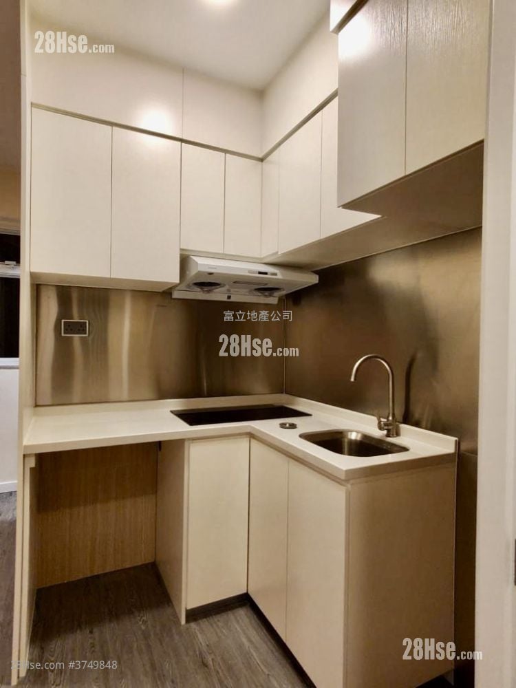 怡興閣 售盤 2 房 , 1 浴室 317 平方呎