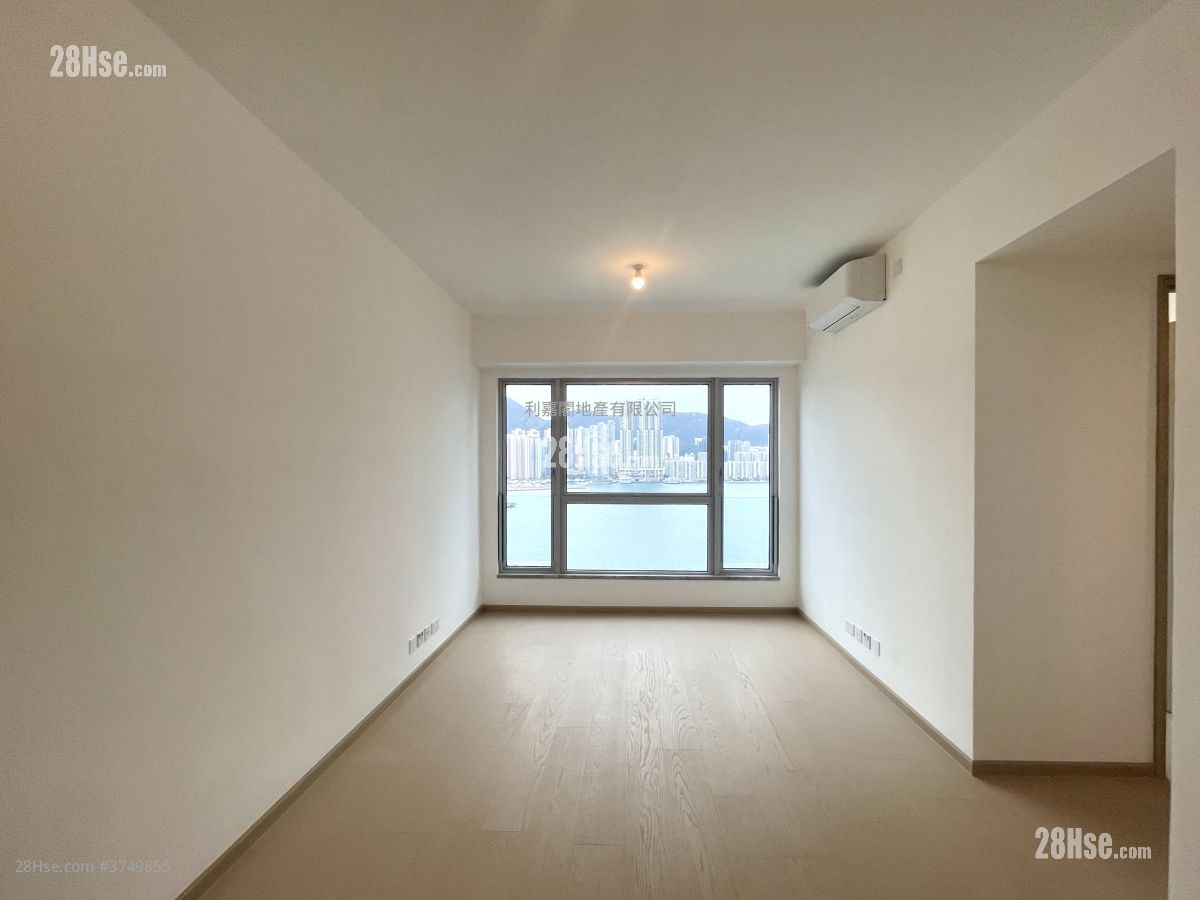 The Coast Line Sell 3 Bedrooms , 1 Bathroom 718 ft²