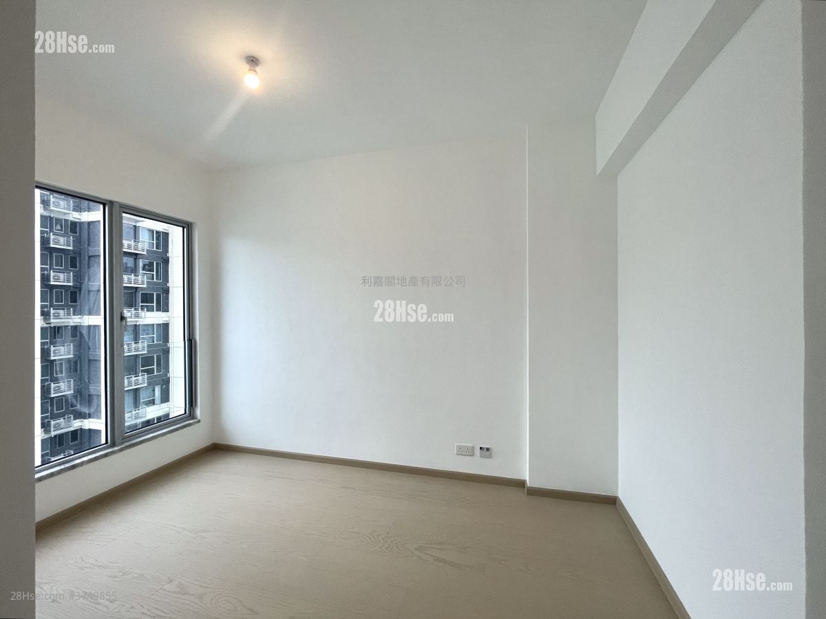 The Coast Line Sell 3 Bedrooms , 1 Bathroom 718 ft²