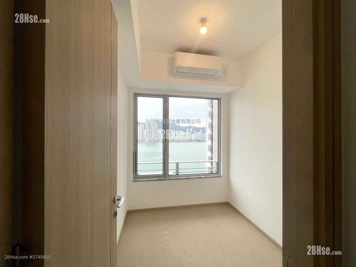 The Coast Line Sell 3 Bedrooms , 1 Bathroom 718 ft²