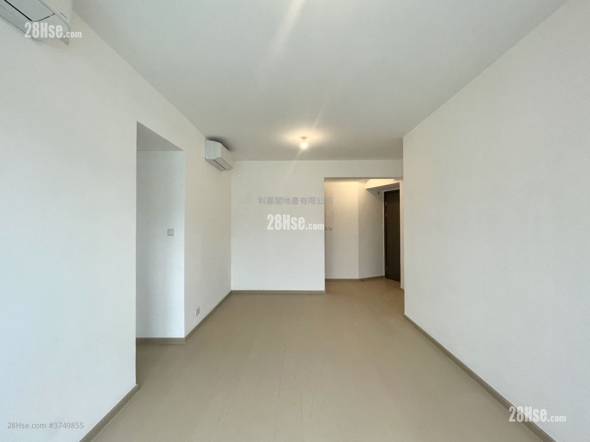 The Coast Line Sell 3 Bedrooms , 1 Bathroom 718 ft²